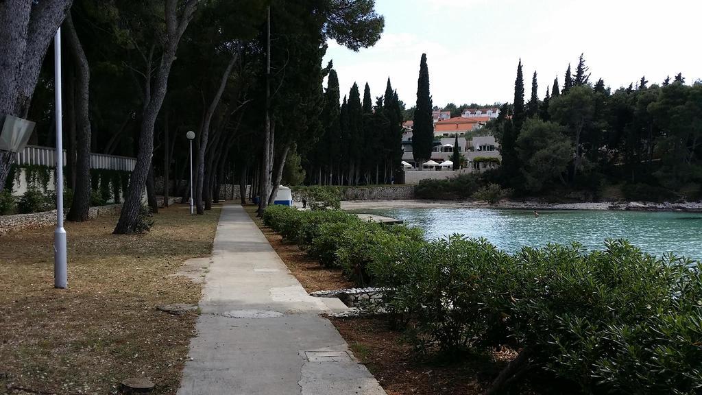 Holiday Home Brac Supetar Kamer foto