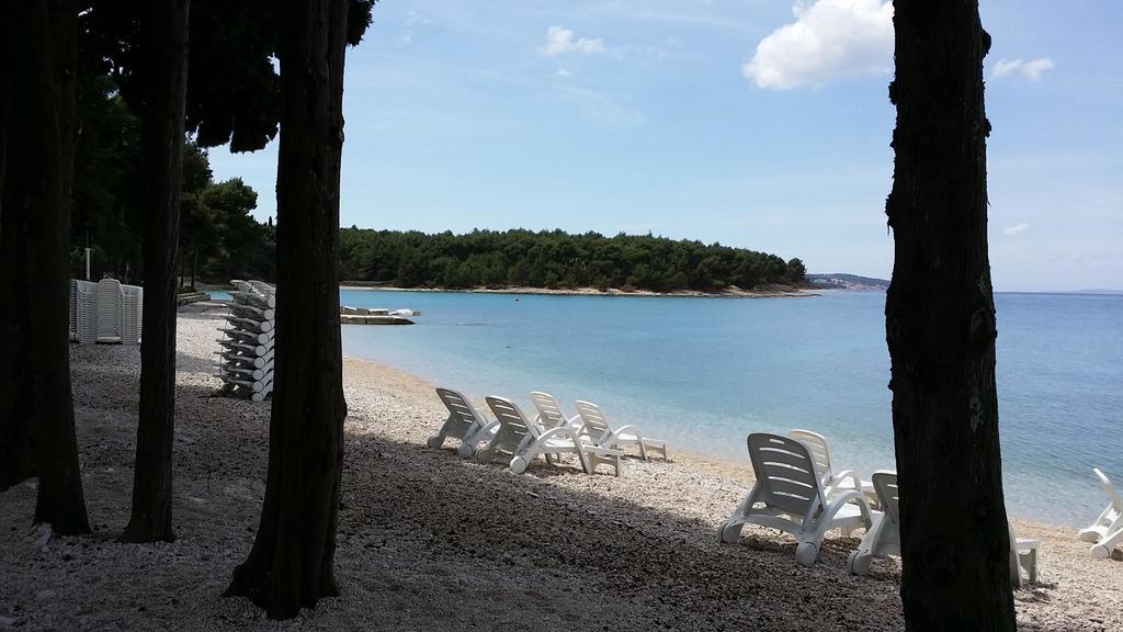 Holiday Home Brac Supetar Buitenkant foto