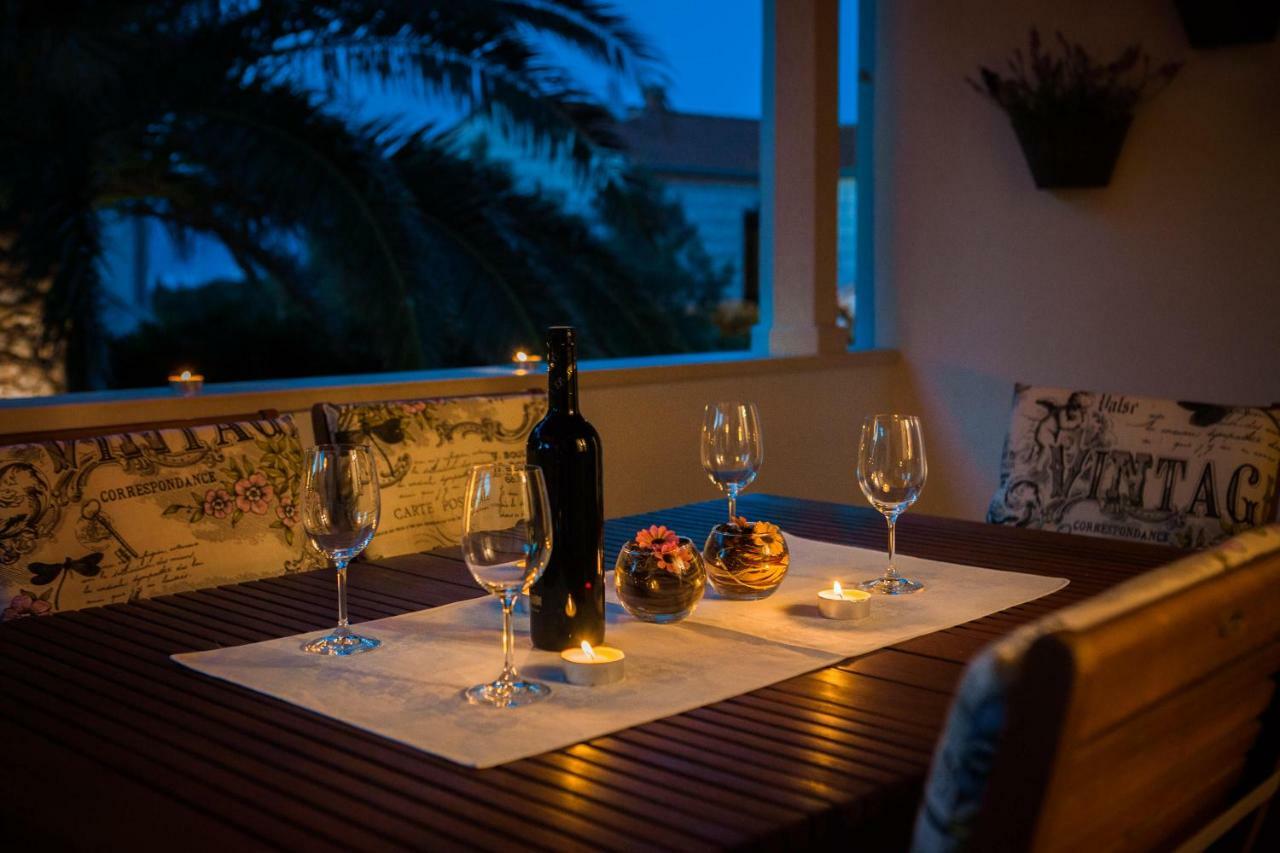 Holiday Home Brac Supetar Buitenkant foto