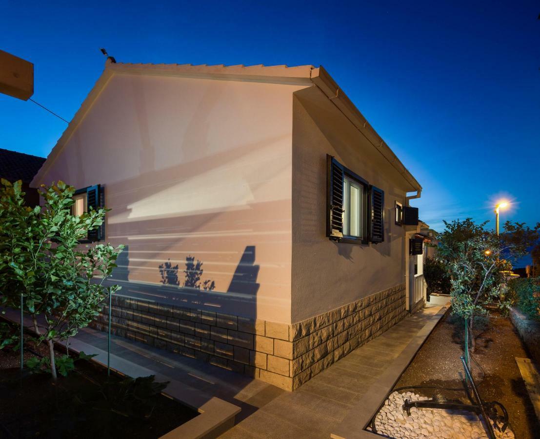 Holiday Home Brac Supetar Buitenkant foto