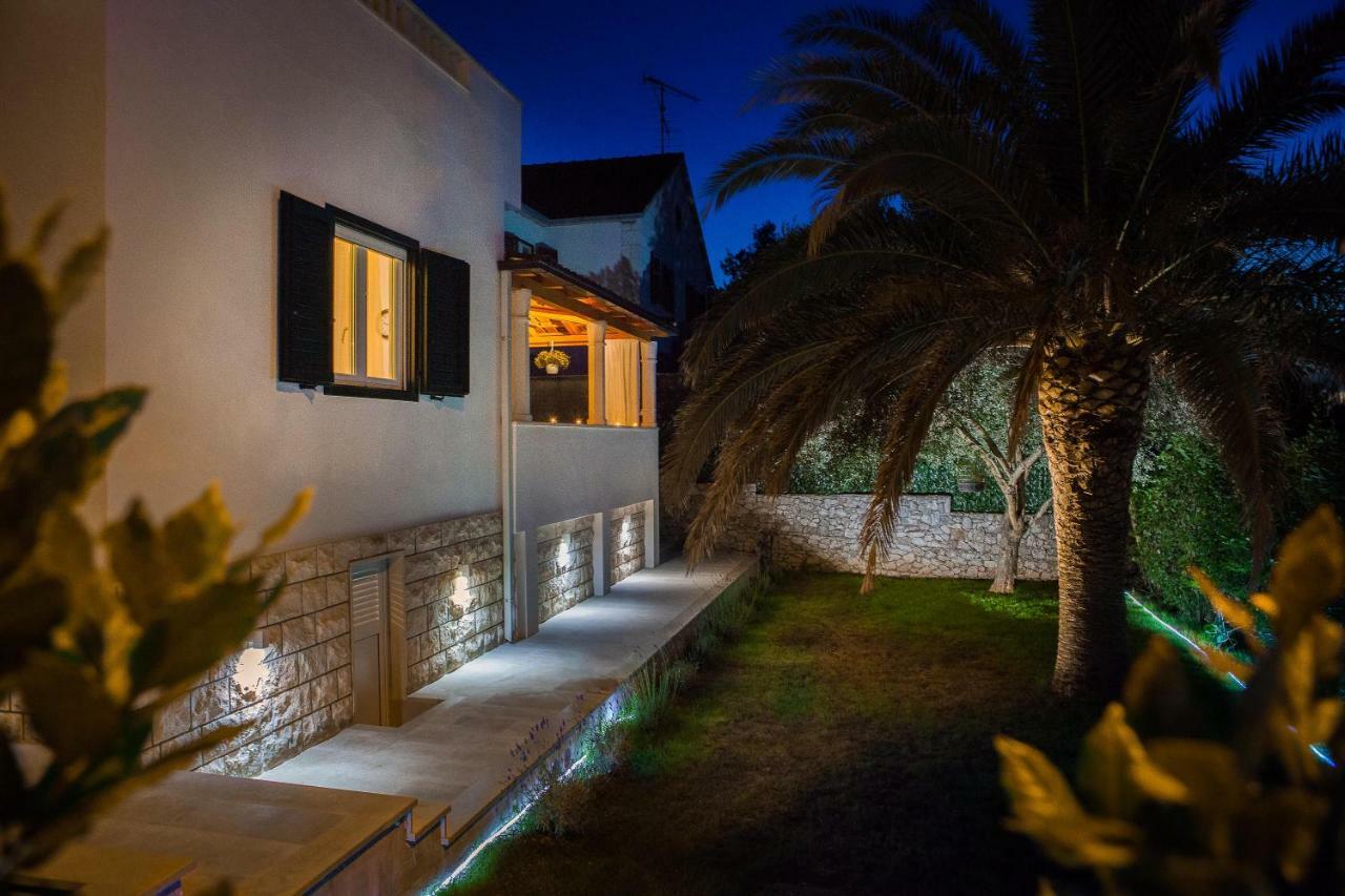 Holiday Home Brac Supetar Buitenkant foto